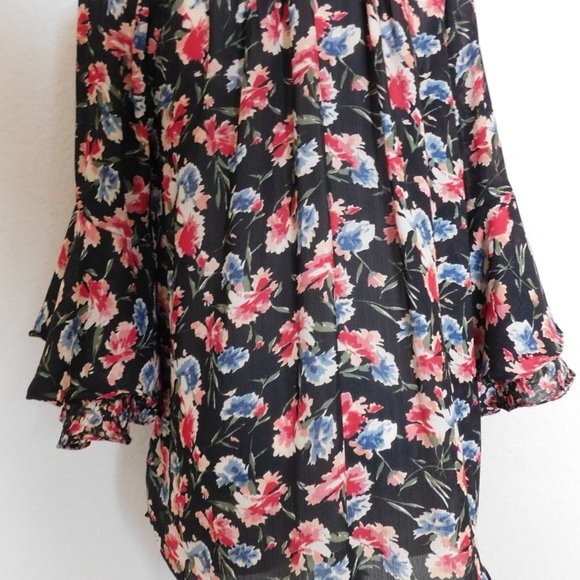 Ralph Lauren CHAPS Black Floral Flutter Sleeve Loose Blouse Size P/S Boho - Picture 5 of 10